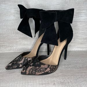 Ankle Bow Pumps